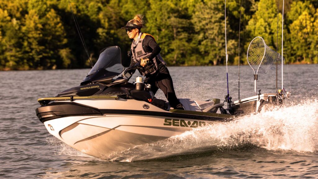 гідроцикл Sea-Doo FishPro Apex 300