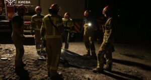 Деблоковано ще одне тіло у Києві: кількість загиблих зросла до 19.
