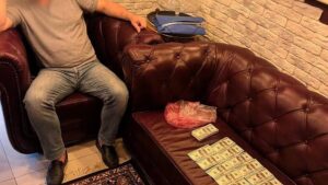 Киянин пропонував "білий квиток" за $30 тис: фіктивний шлюб як спосіб уникнути служби.