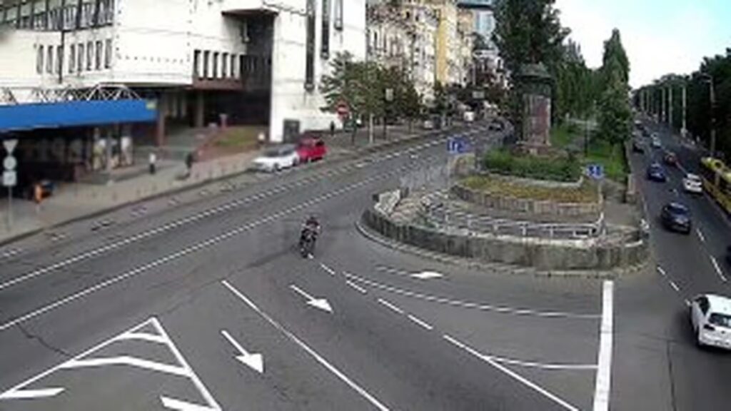 Шевченківські погоні: Harley-Davidsson проти патруля