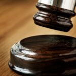 Скандал у Києві: вчительку оштрафували за російськомовний мультфільм на уроці