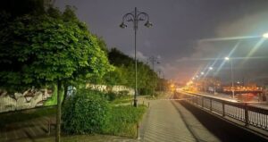 Жорстока бійка у Києві: двоє чоловіків добили перехожого, їм світить 10 років тюрми.