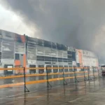 Київ: обстріл знищив найбільший склад спецодягу та засобів захисту Delta Plus