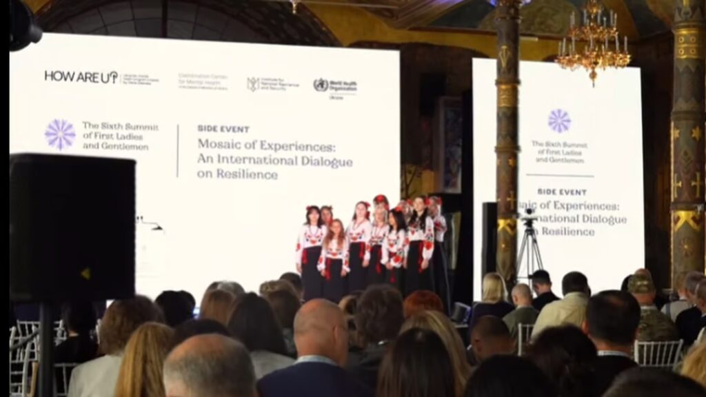 Лавра на VI Саміті перших леді: 80% покрівлі собору потребують відновлення.