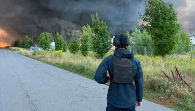 На Київщині 8 постраждалих, 1 загиблий від російської атаки.