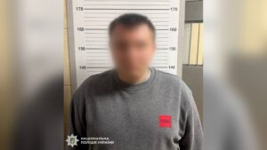 Киянин-підпалювач: 22-річного хлопця затримали за спалене авто у Солом'янському районі