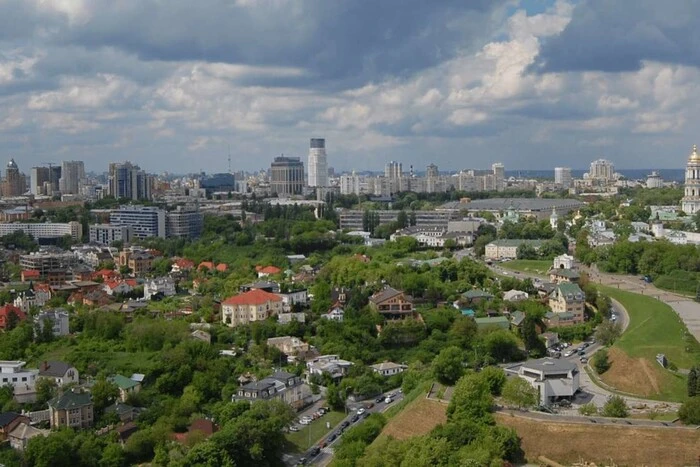 Київська влада: тривога для мешканців правого берега