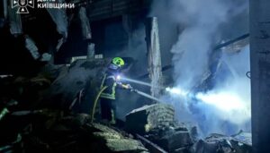 Наслідки російської атаки на Київщині: 4 загиблих, 13 поранених.