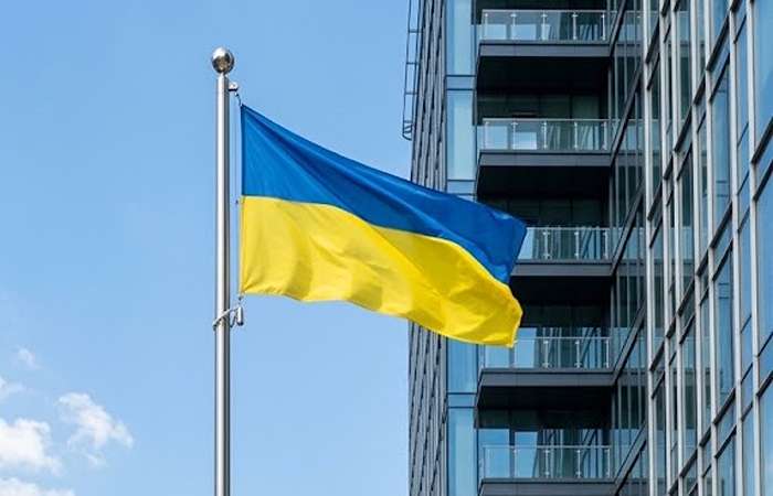 Вуличний вертикальний флагшток з нержавіючої сталі