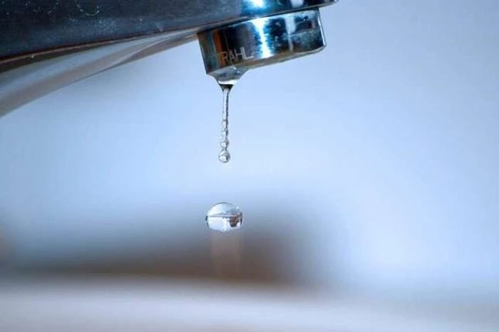 Кияни без води: Район залишився без водопостачання.